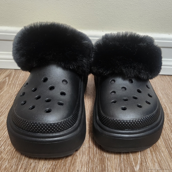 Shoes - Crocs Stomp Clog Faux Fur Lined